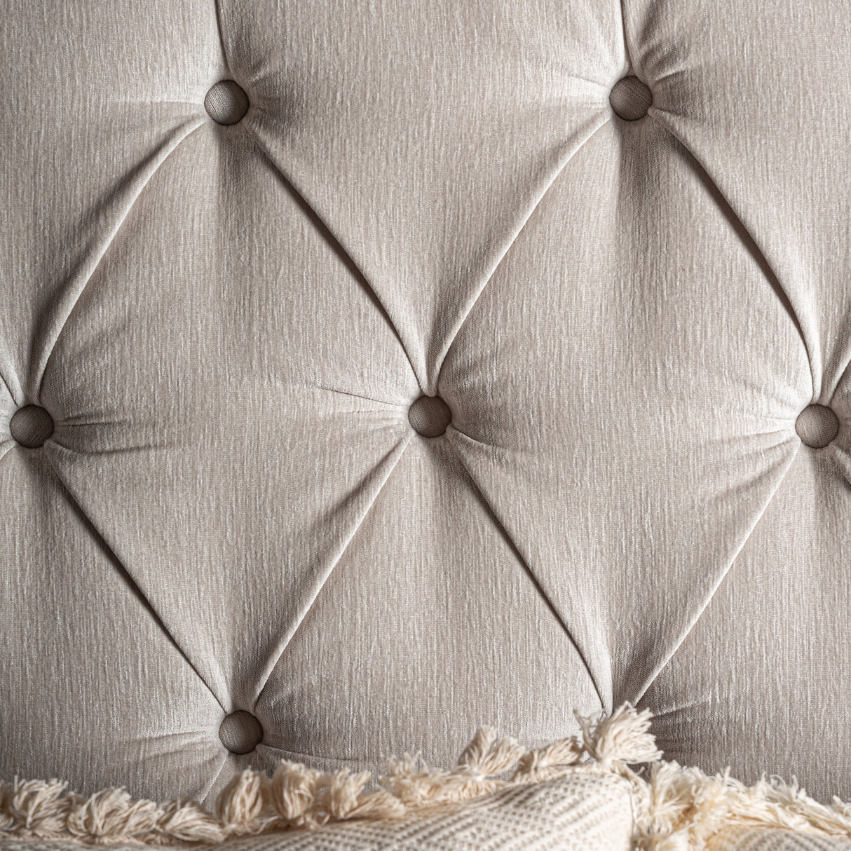 Modern European furniture - Button-Tufted Bed - www.oroa.com | Oroa.com