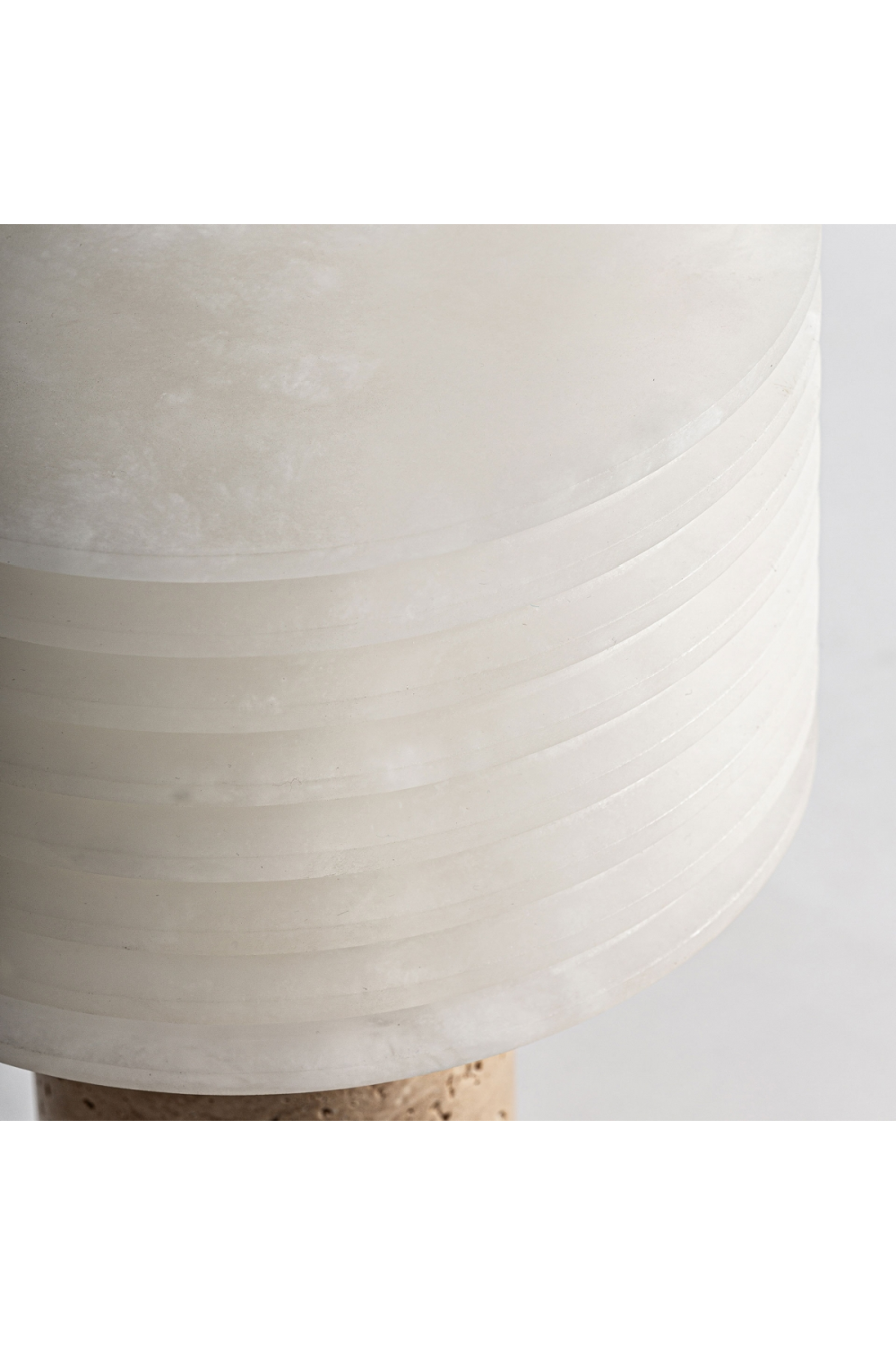 White Ceramic Table Lamp | Oroa.com