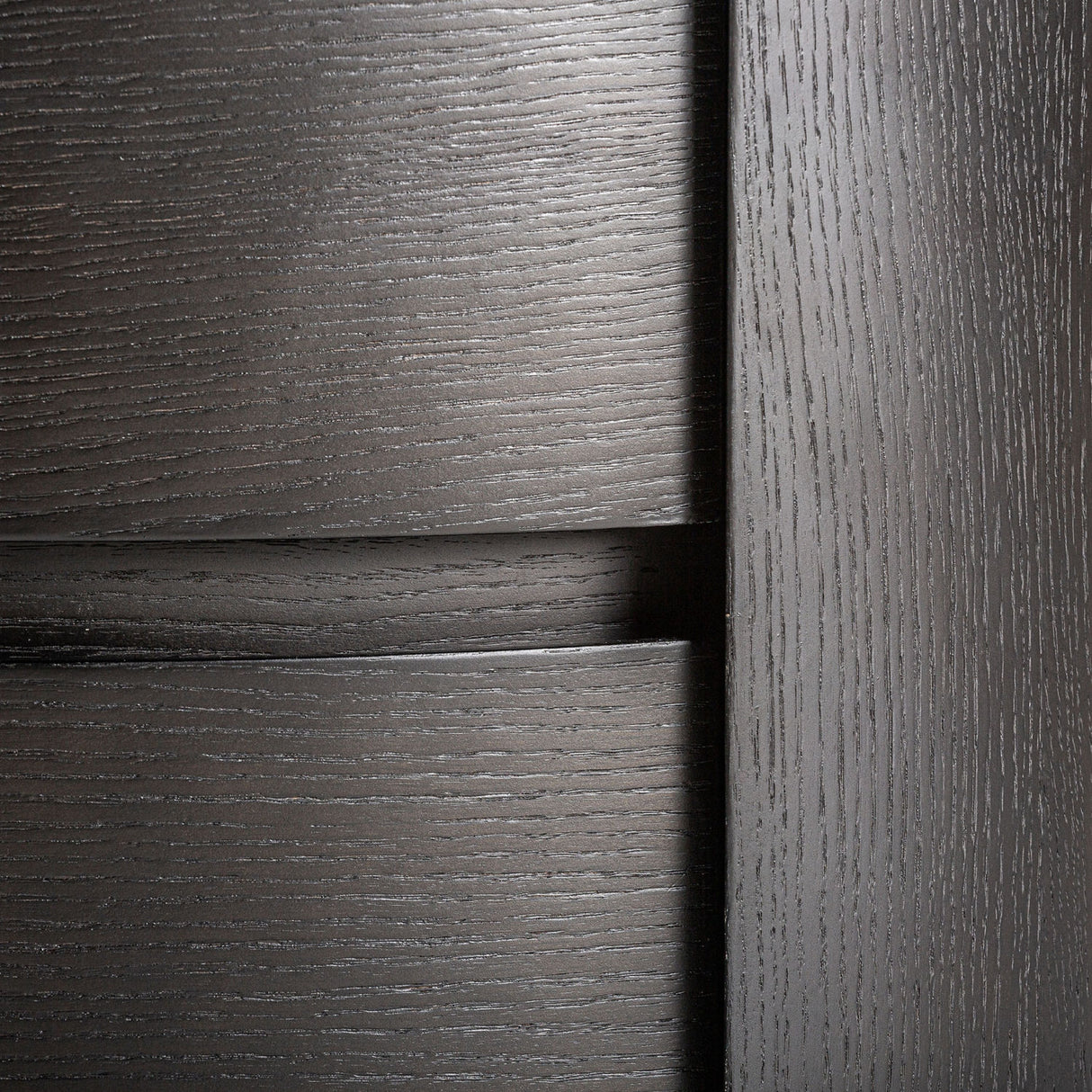 Black Oval Bedside Table | Vical Home Zofingen