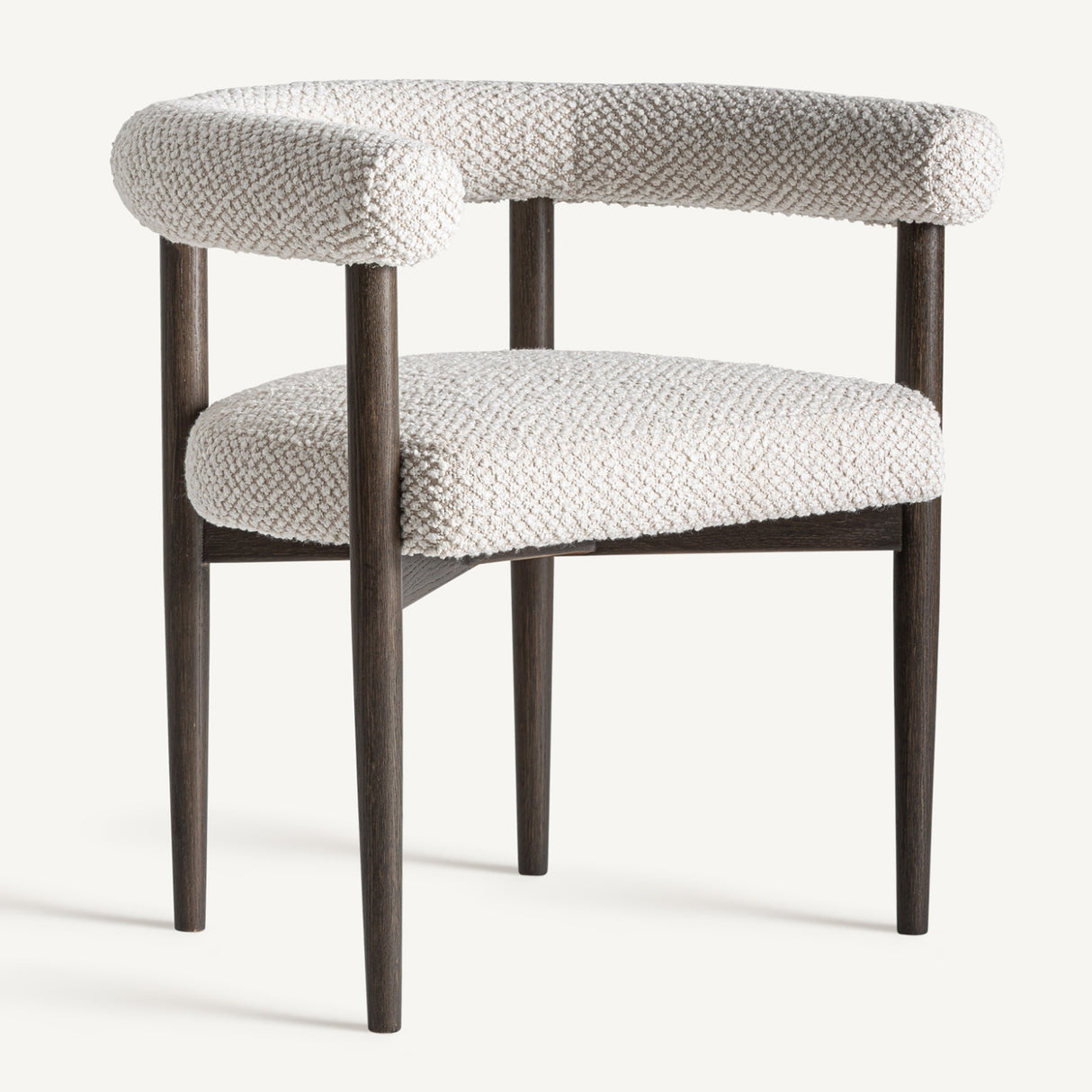 Ash Framed Curve Accent Chair | Oroa.com