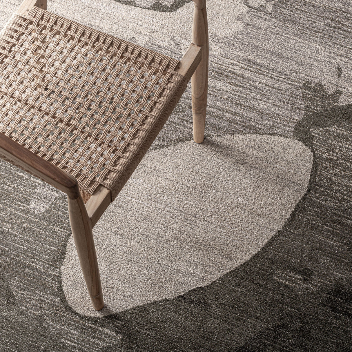 Beige & Green Round Carpet | Oroa.com