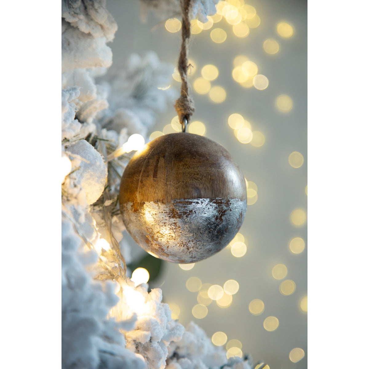 Wood Decorative Hanging Ball Christmas Tree Ornaments (4) | OROA