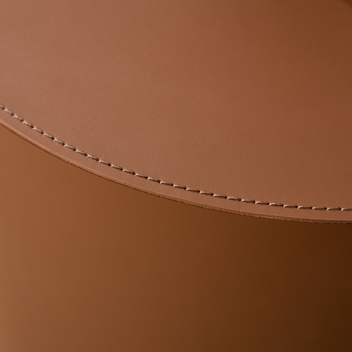 Modern Saddle Leather Coffee Tables (2) | OROA