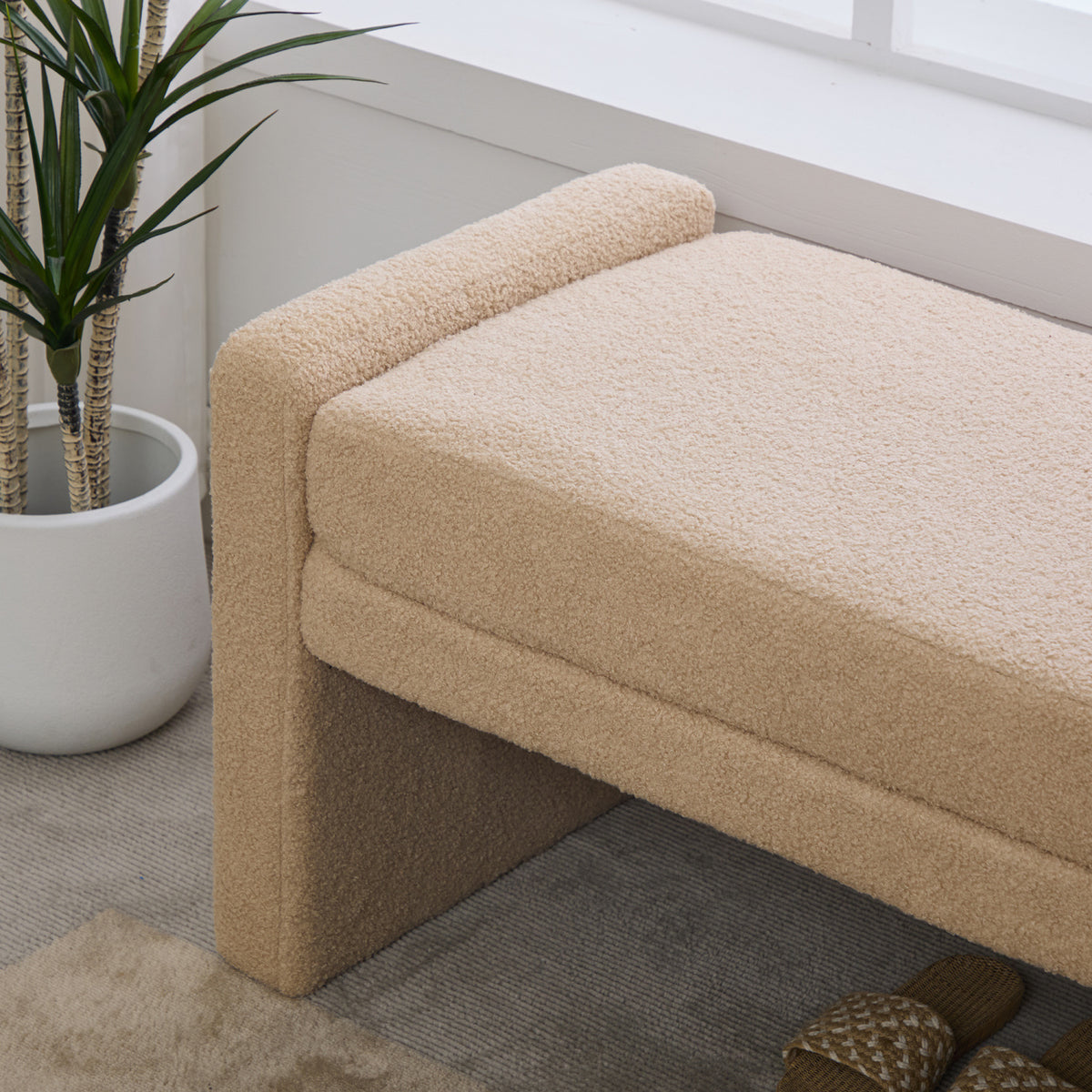 Modern European furniture - Modern Upholstered Window Bench - www.oroa.com