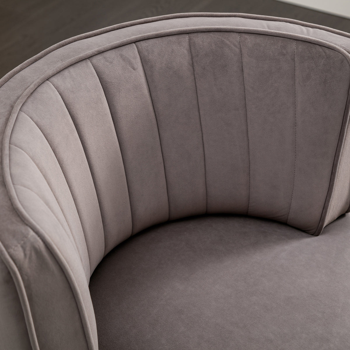 Gray Fluffy Velvet Swivel Barrel Chair | OROA