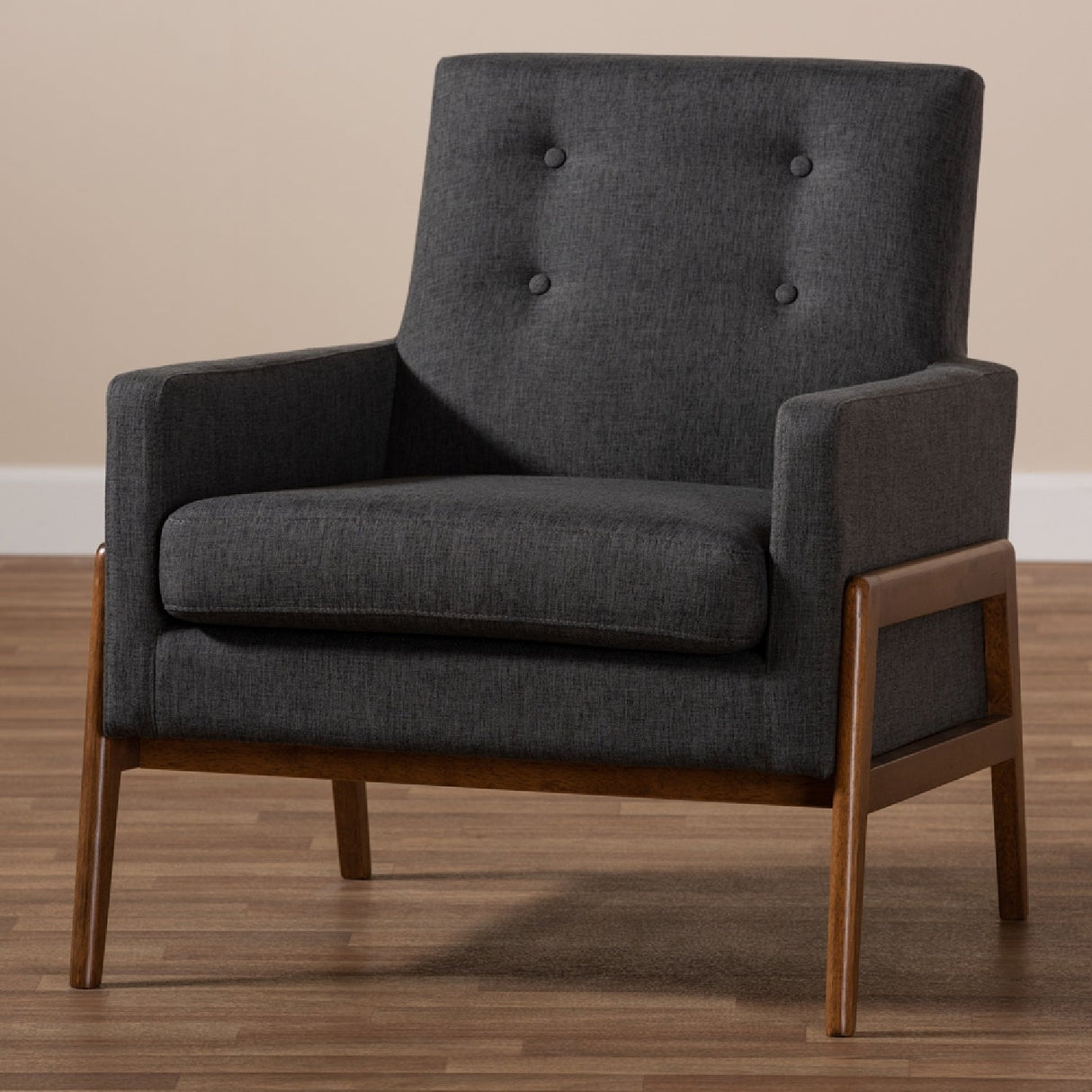 Button Tufted Back Lounge Chair | Bali Loom Perris | Oroa.com