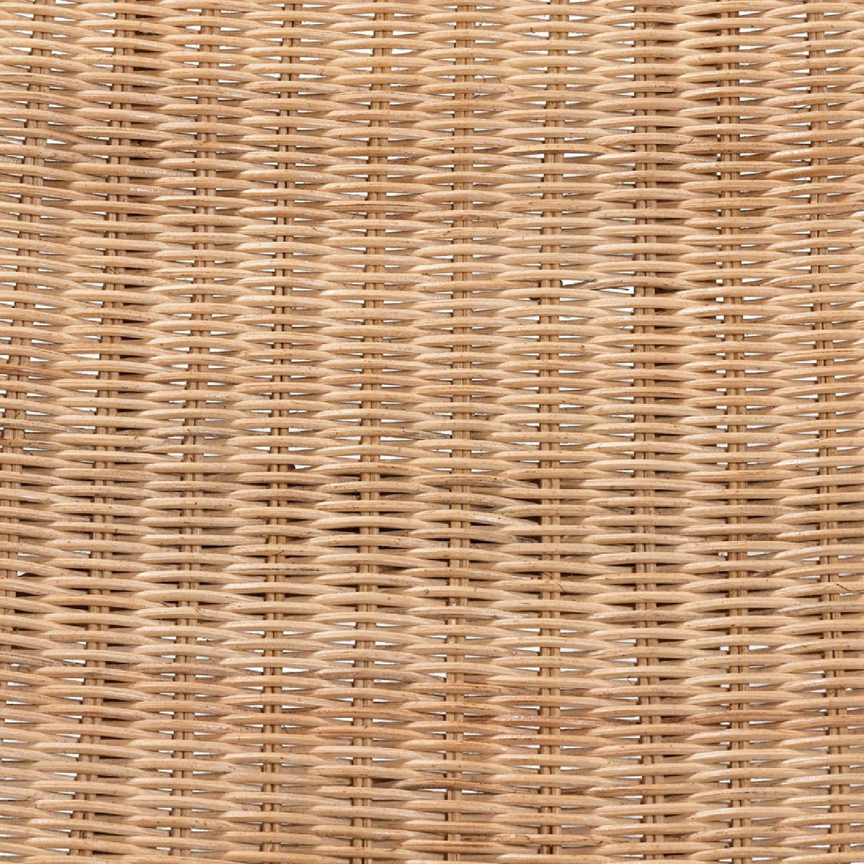 Modern European furniture - Natural Rattan Foldable Lounge Chair - www.oroa.com