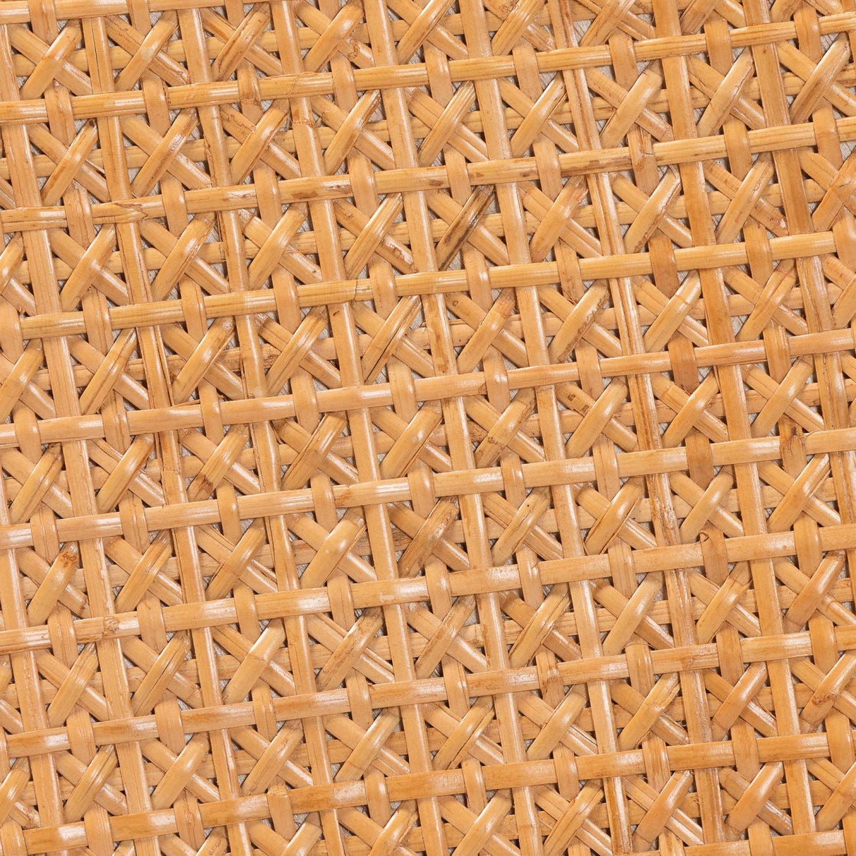 Modern European furniture - Woven Rattan Round End Table - www.oroa.com
