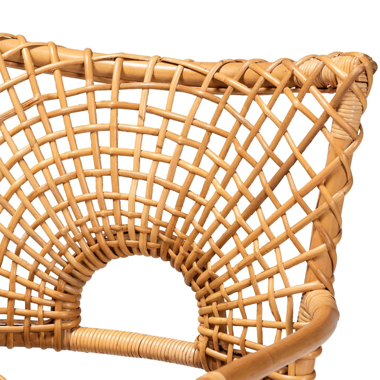 Modern European furniture - Curved Seat Rattan Accent Chair - www.oroa.com
