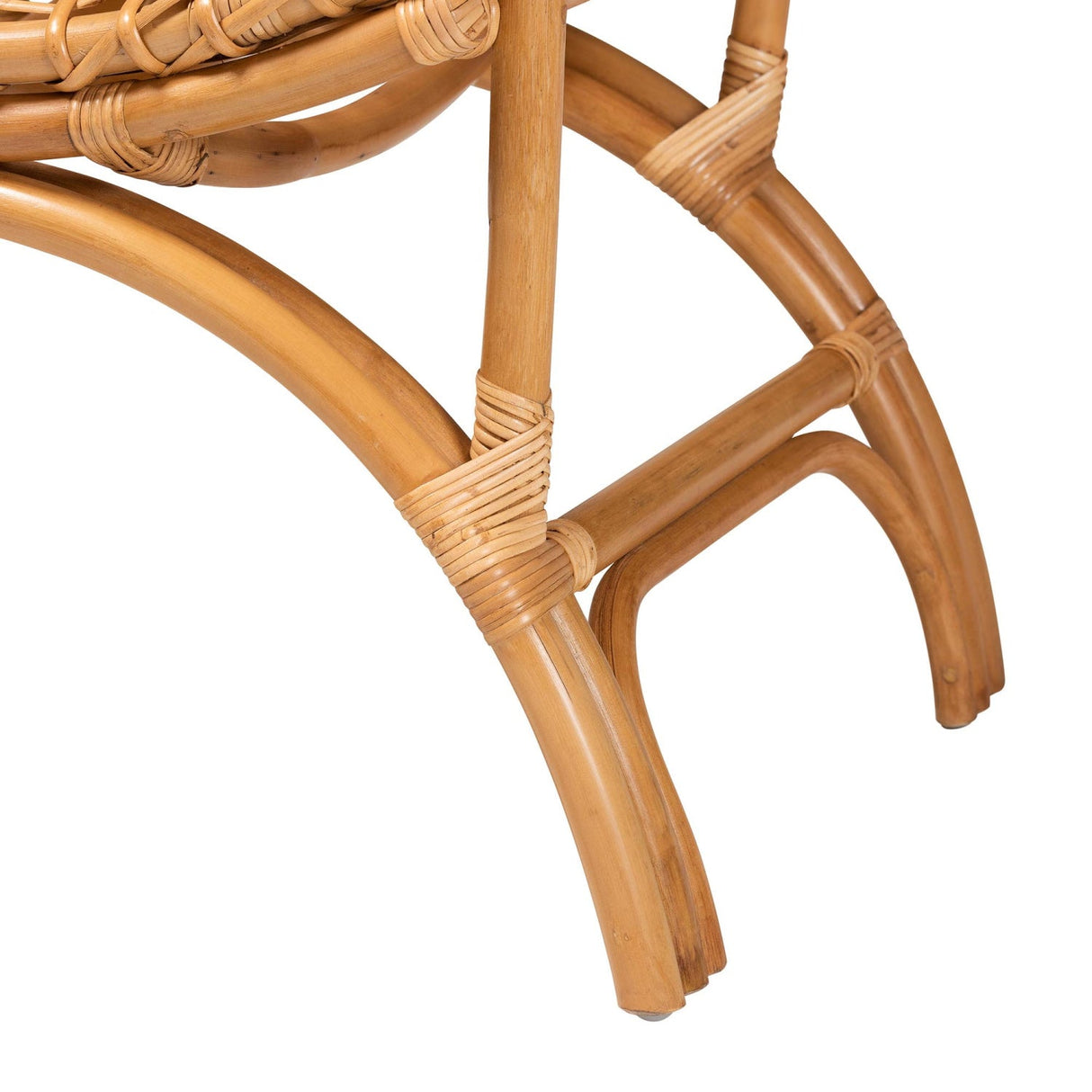 Modern European furniture - Curved Seat Rattan Accent Chair - www.oroa.com