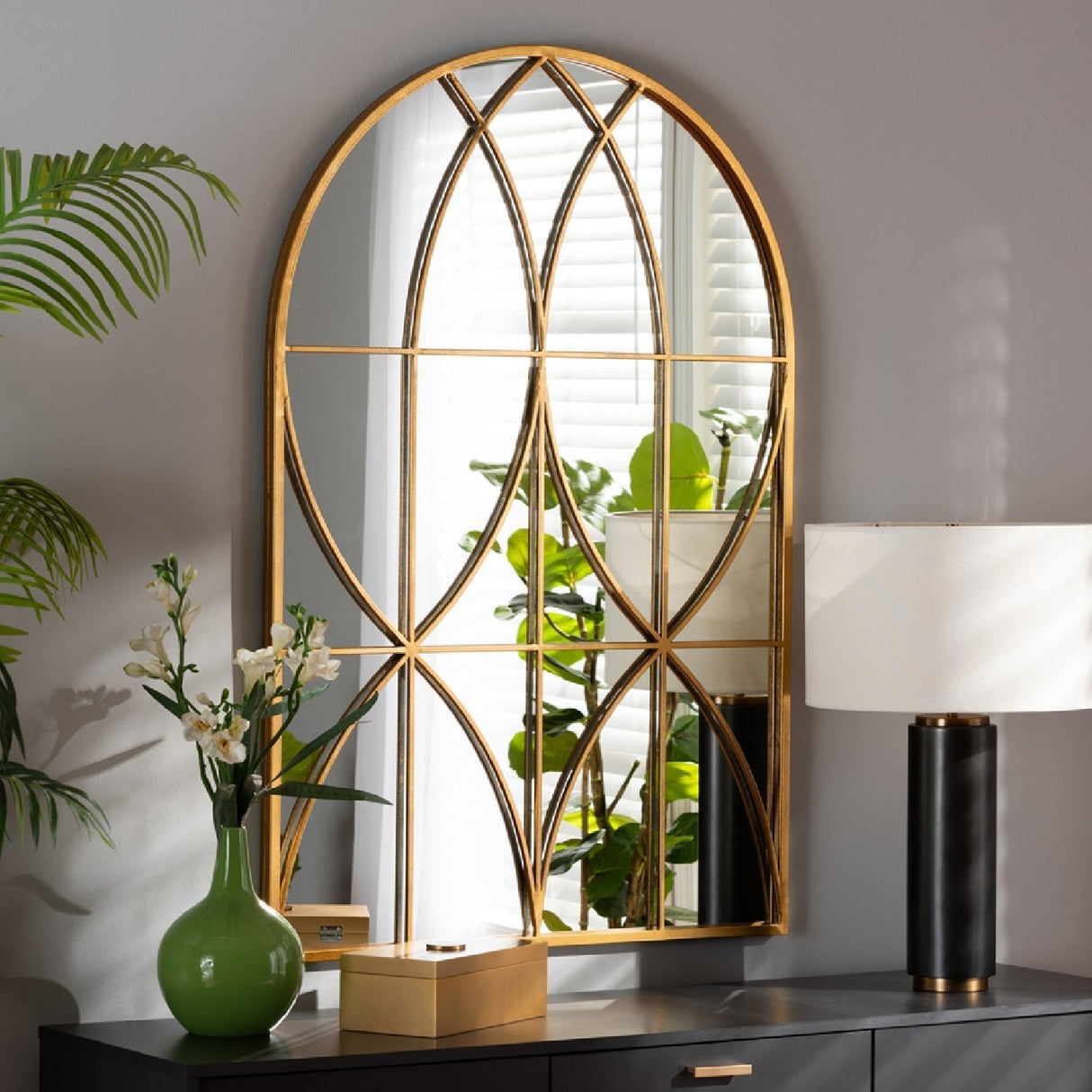 Contract furniture - Gold Arched Accent Wall Mirror - www.oroatrade.com