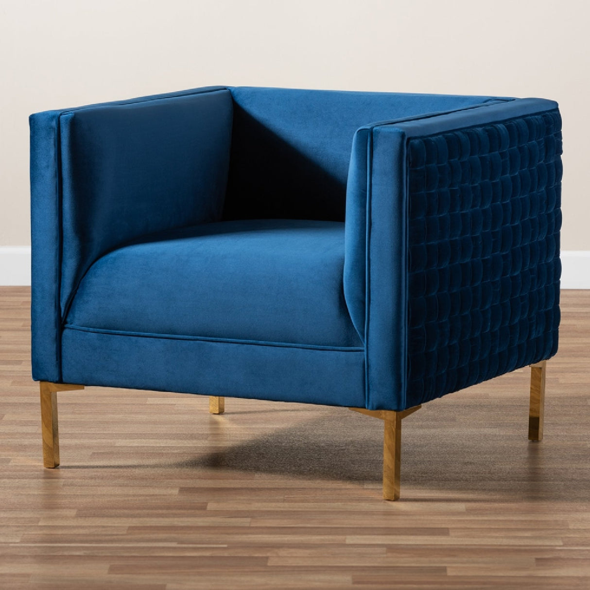 Woven Velvet Accent Chair | Bali Loom Seraphin | Oroa.com