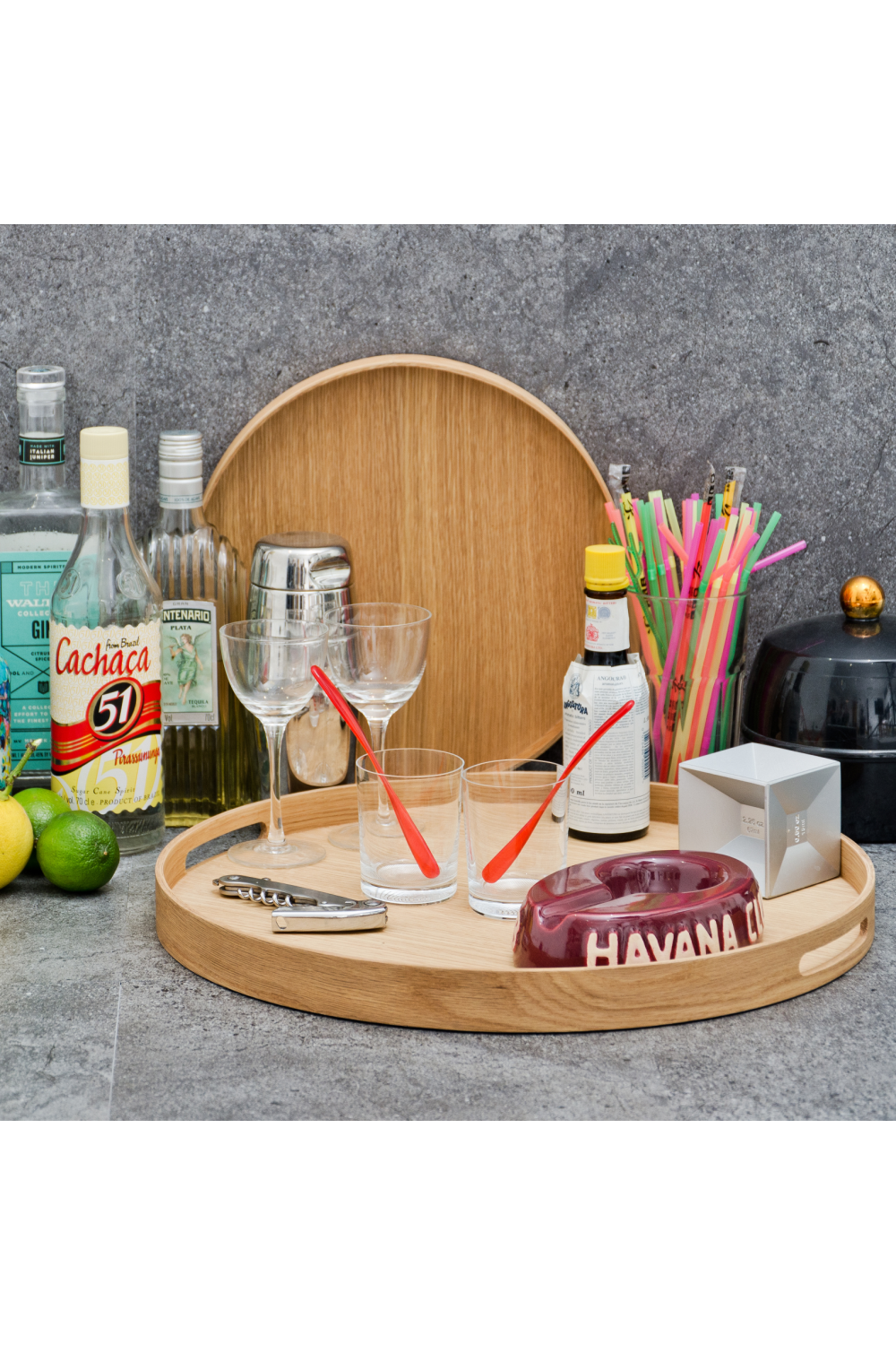 Wooden Round Tray | Wireworks Busboy 450 | Oroa.com