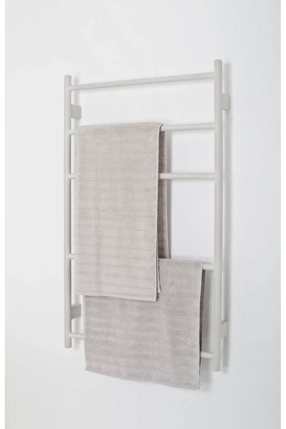 5-Bar Oak Wall Mounted Towel Rail | Wireworks Wallbar | Oroa.com