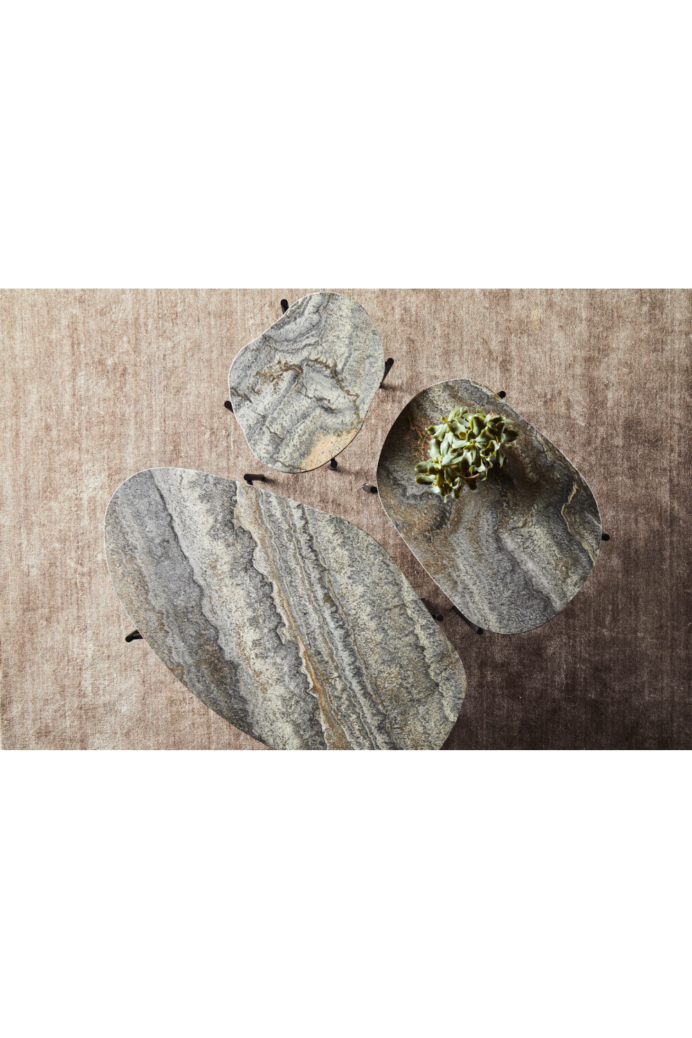 Travertine Organic Occasional Table L | WOUD La Terra | OROA.com