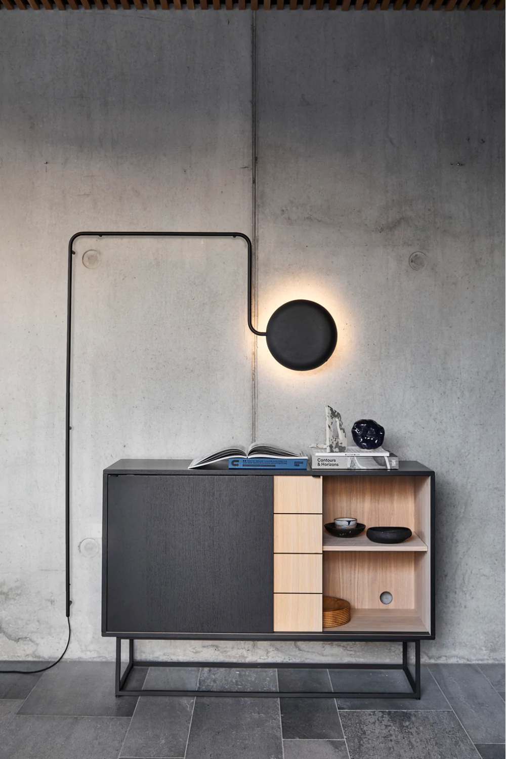 Contemporary Sliding Door Sideboard | Oroa.com