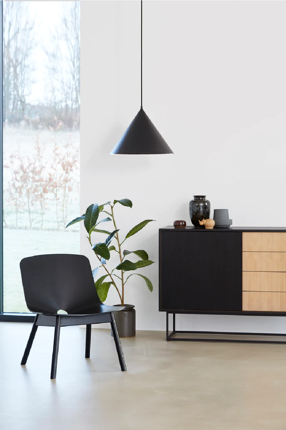 Contemporary Sliding Door Sideboard | Oroa.com