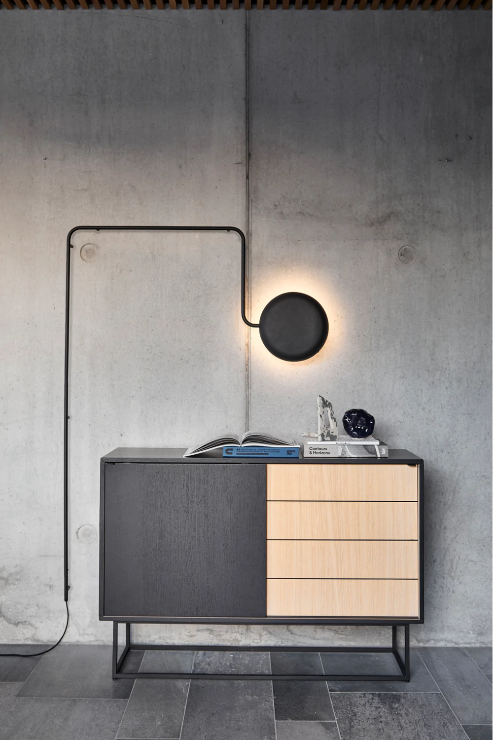 Contemporary Sliding Door Sideboard | Oroa.com