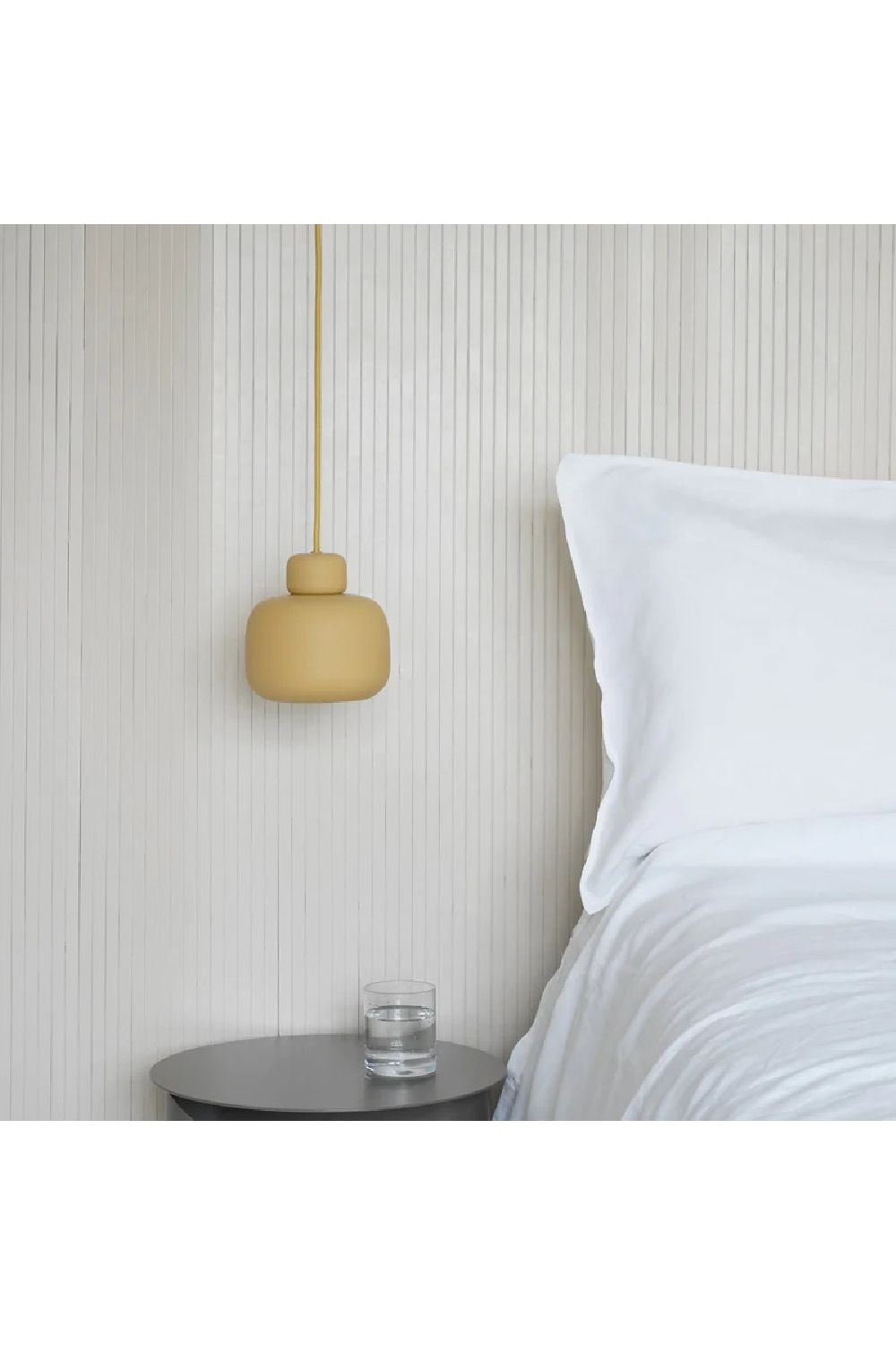 Modern Minimalist Pendant Lamp S | WOUD Stone | OROA.com