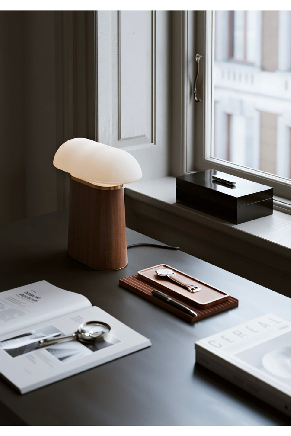 Glass Shade Table Lamp | WOUD Nova | OROA.com