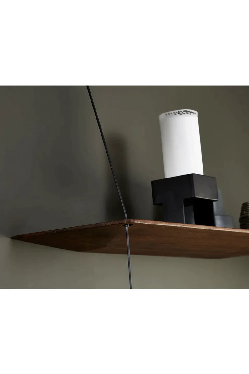 Modern Minimalist Wall Shelf M | WOUD Stedge | OROA.com