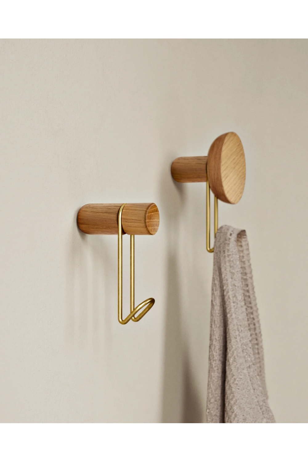 Minimalist Hook Wall Hanger L | WOUD Around | OROA.com