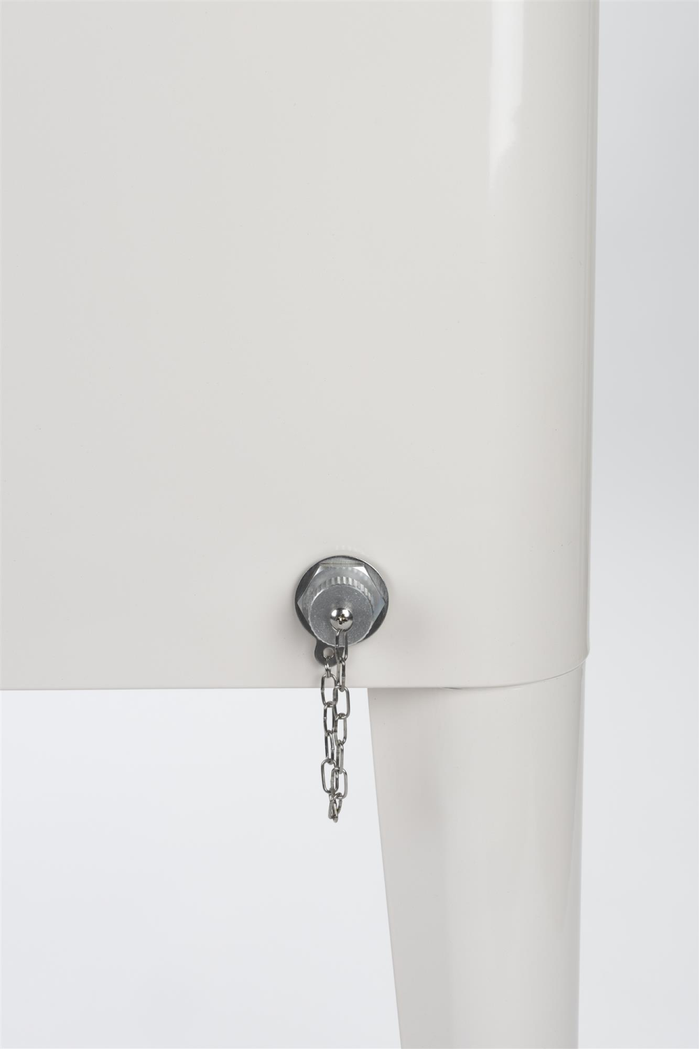 Wheeled Steel Cooler | Oroa.com