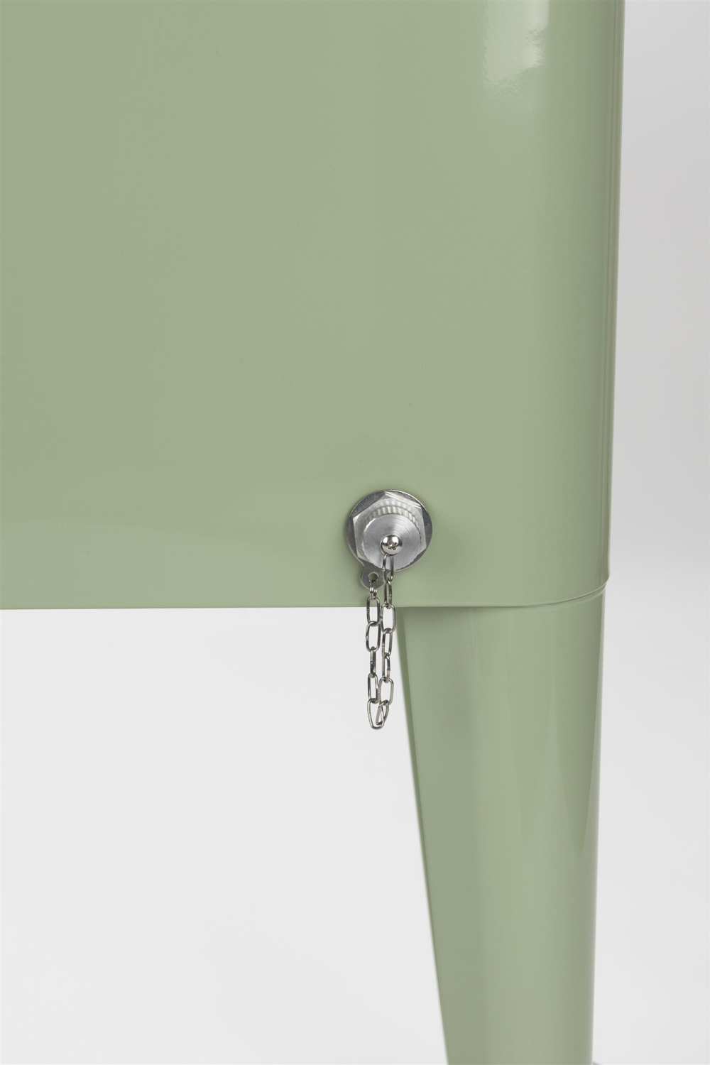 Wheeled Steel Cooler | Oroa.com
