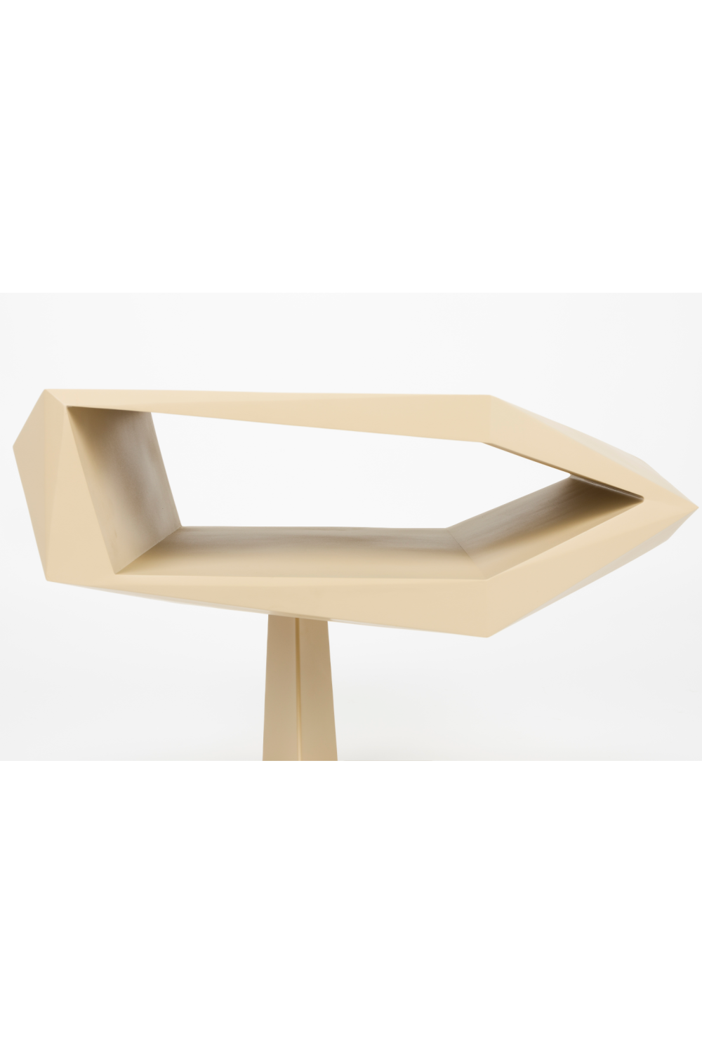 Modern Geometrical Side Table | Zuiver North | OROA.com