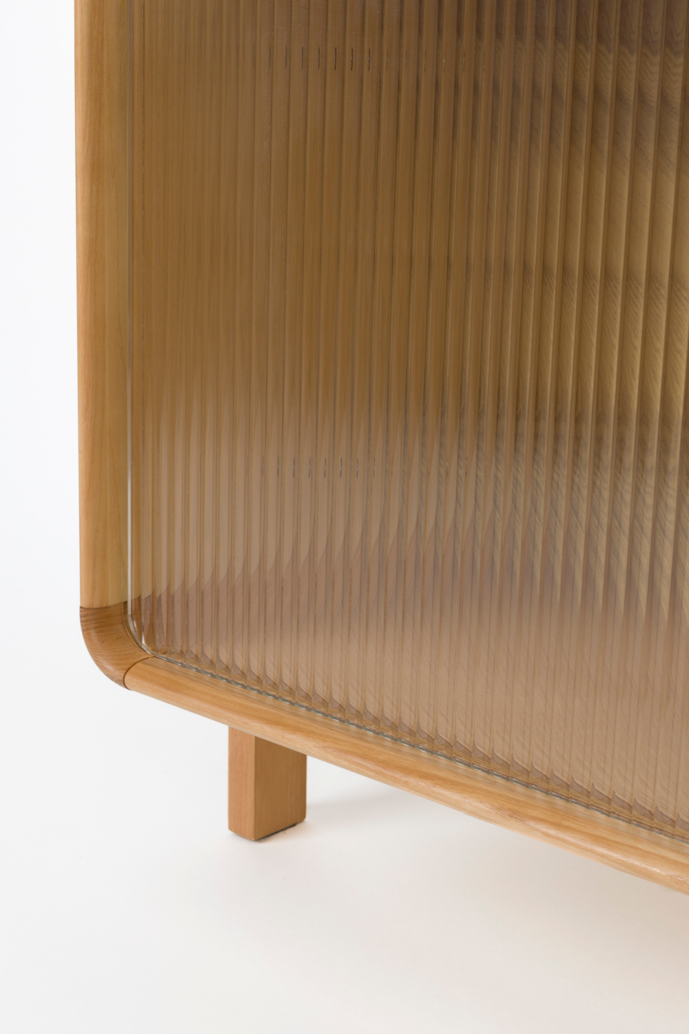 Ash Wood Shelf Cabinet | Zuiver Rise | OROA.com