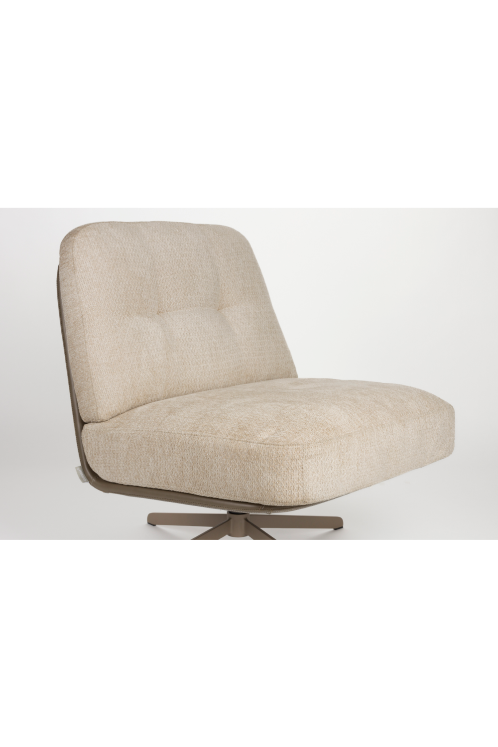 Cream Leather Swivel Lounge Chair | Oroa.com