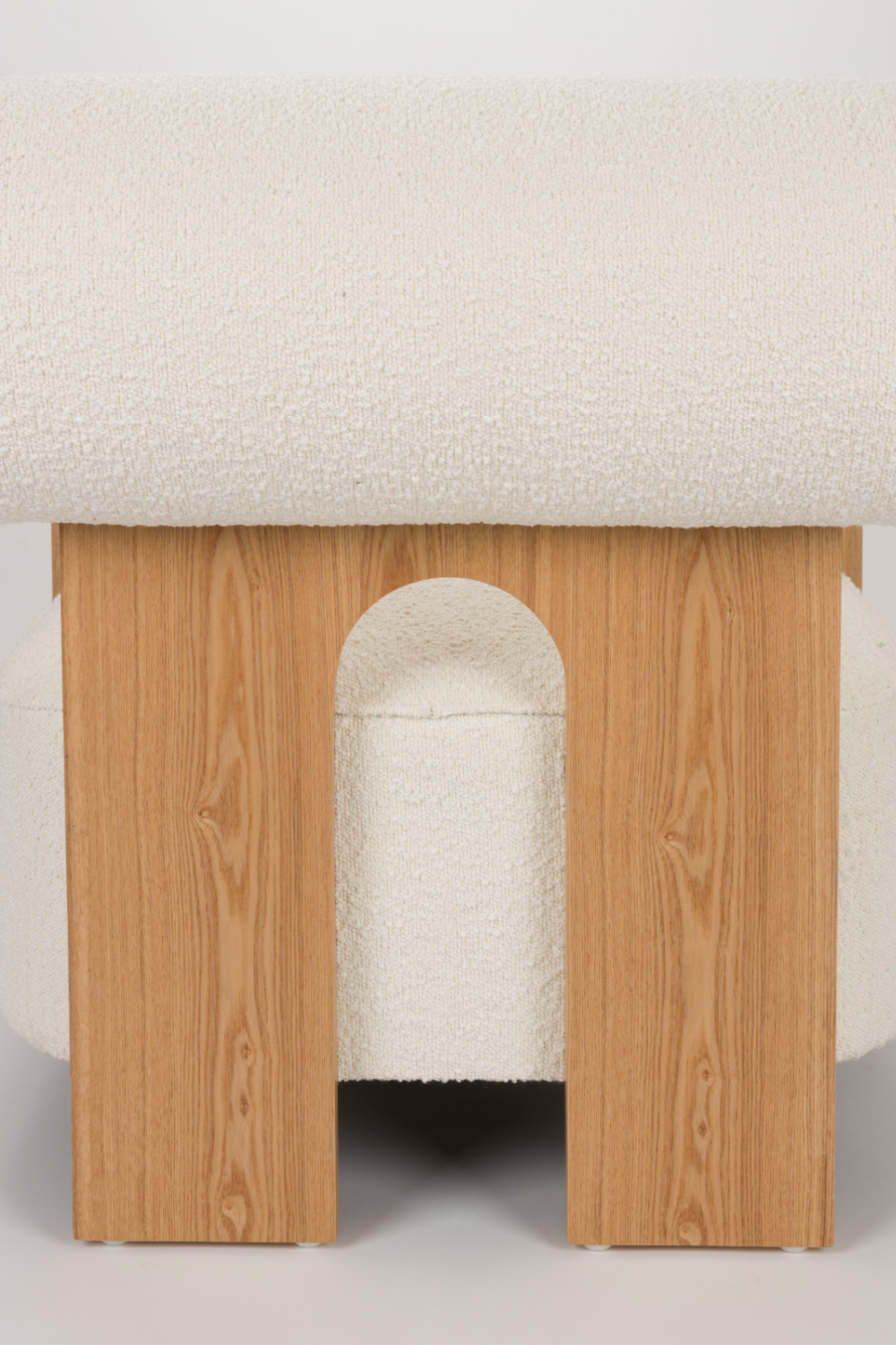 Ash Framed Boucle Lounge Chair | Zuiver Oolong | Oroa.com