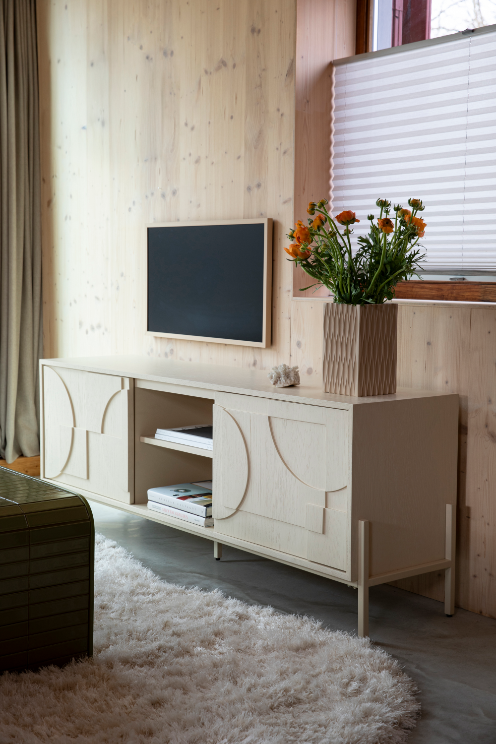 Oak Relief Sideboard | Zuiver Faces | OROA.com
