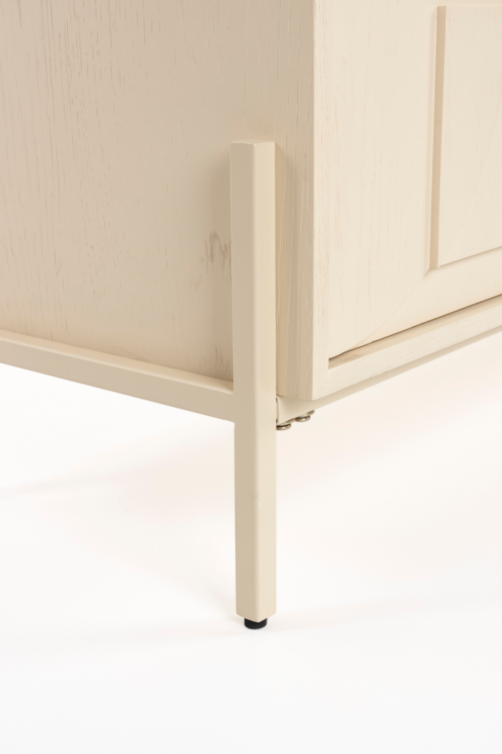 Oak Relief Sideboard | Zuiver Faces | OROA.com