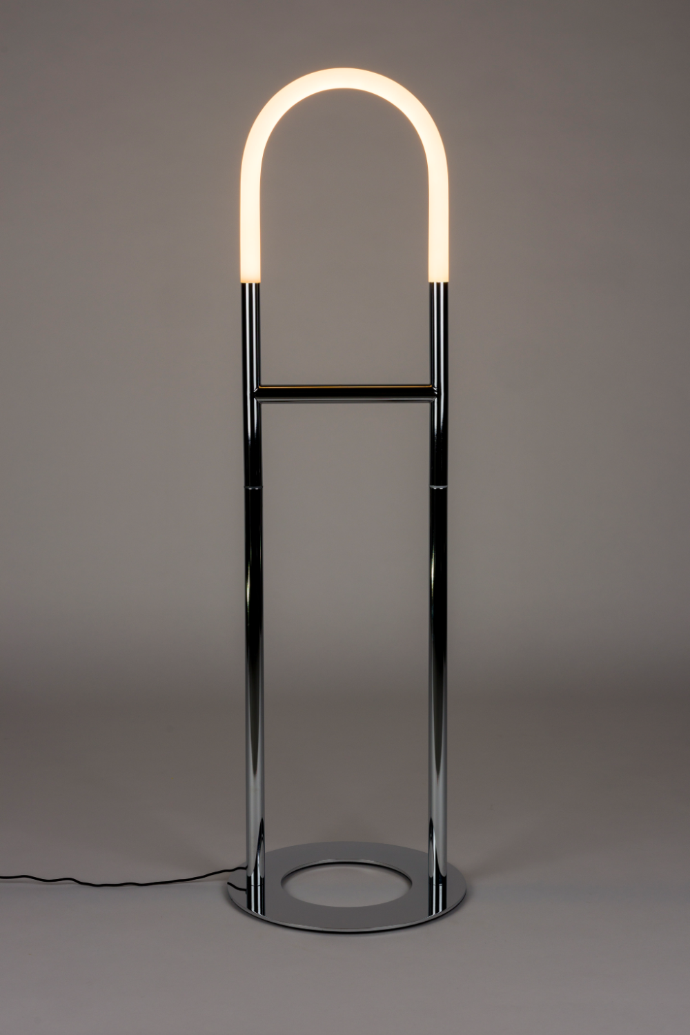 Modern Chrome Floor Lamp | Zuiver Arch | Oroa.com