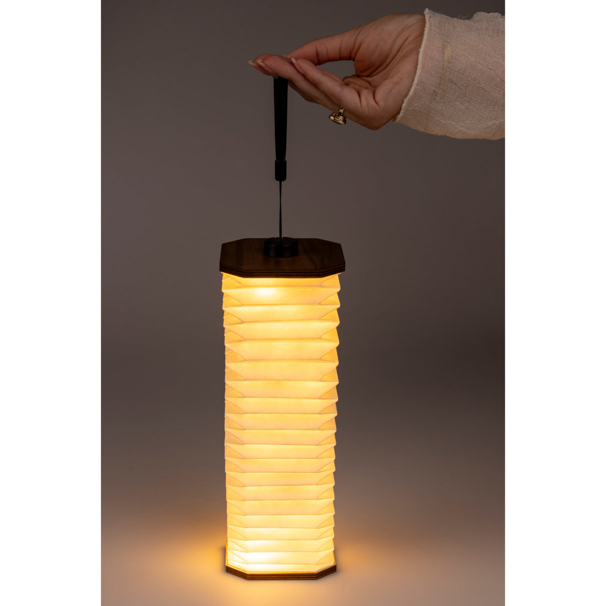 White Paper Shade Table Lamp | Oroa.com