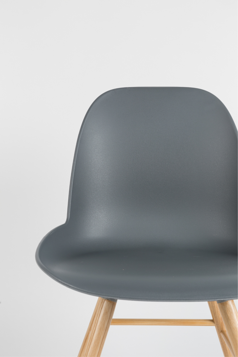 Shell Dining Chairs (2) | Zuiver Albert Kuip | Oroa.com