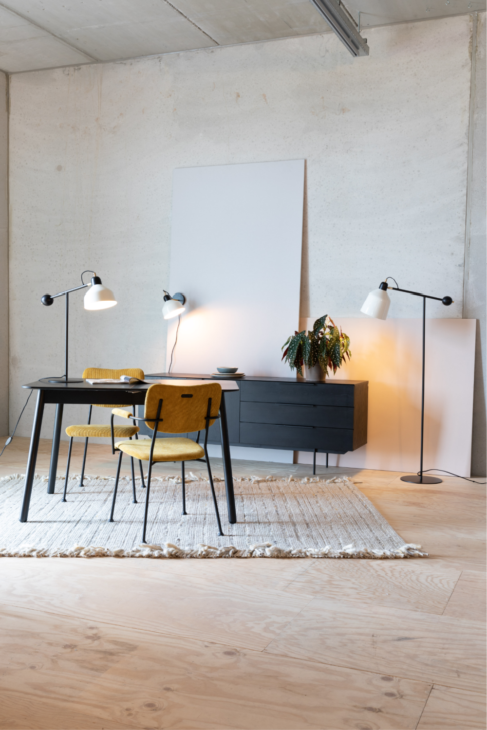 Padded Dining Chairs (2) | Zuiver Benson | Oroa.com