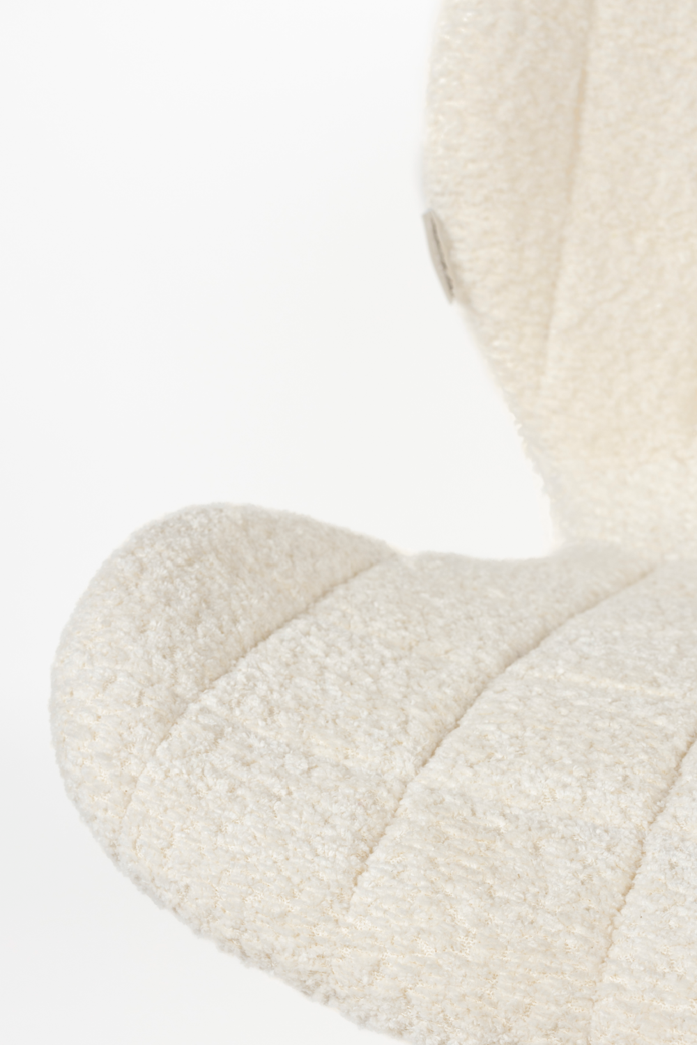 Quadrupod Shell Dining Chairs (2) | Zuiver OMG | OROA.com