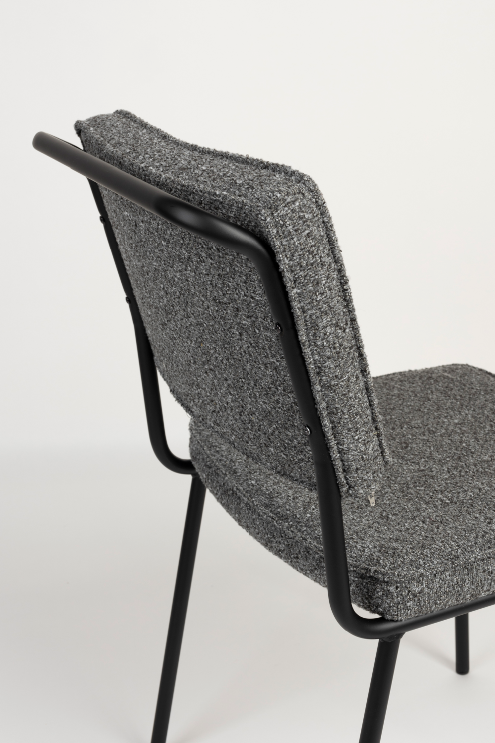 Cushioned Minimalist Dining Chairs (2) | Zuiver Buddy | OROA.com