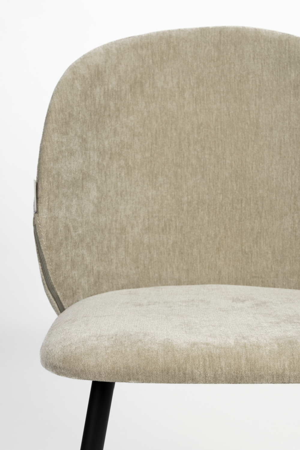 Velvet Curved Dining Chairs (2) | Zuiver Cozy | OROA.com