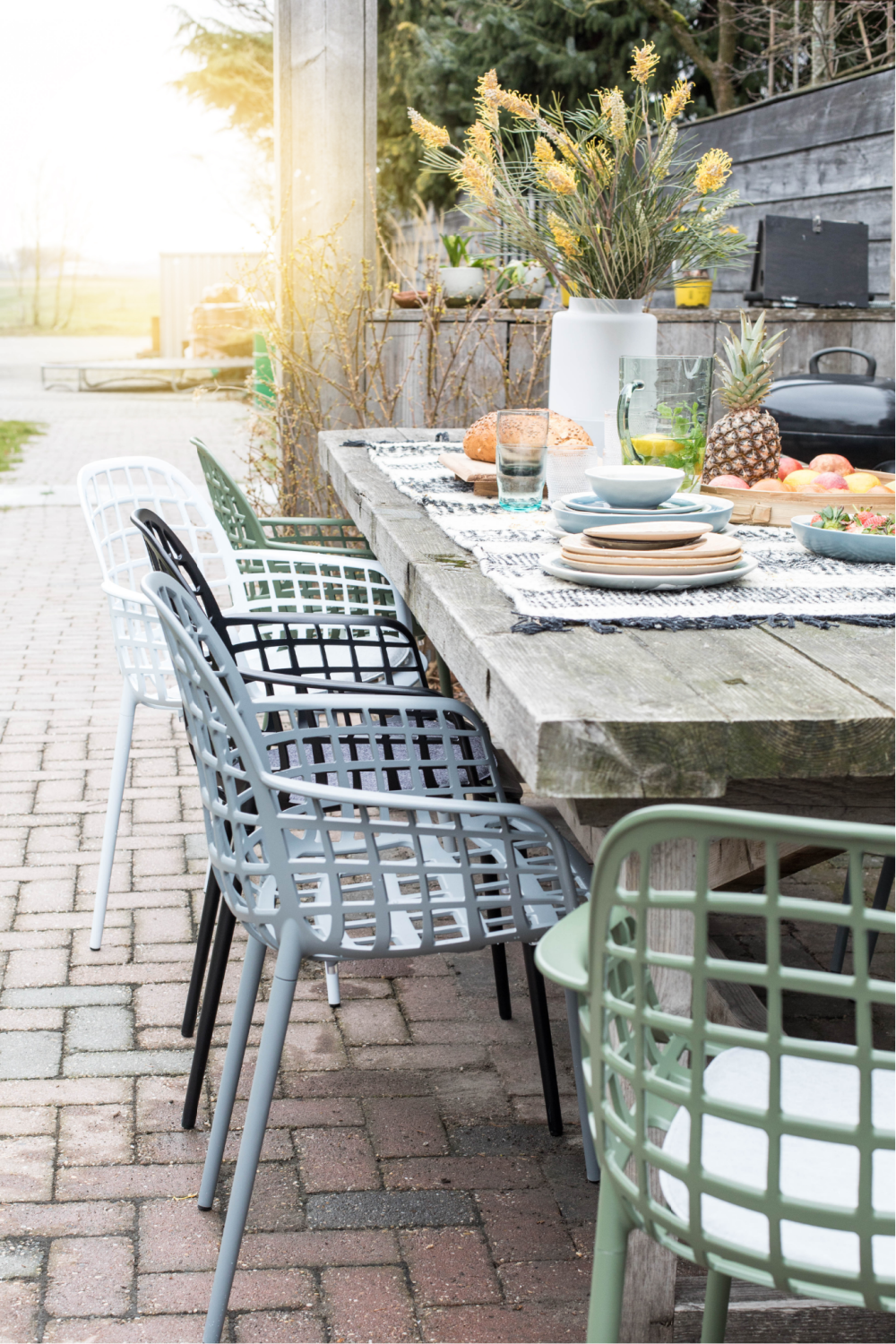 Aluminum Garden Dining Armchairs (2) | Zuiver Albert Kuip | Oroa.com