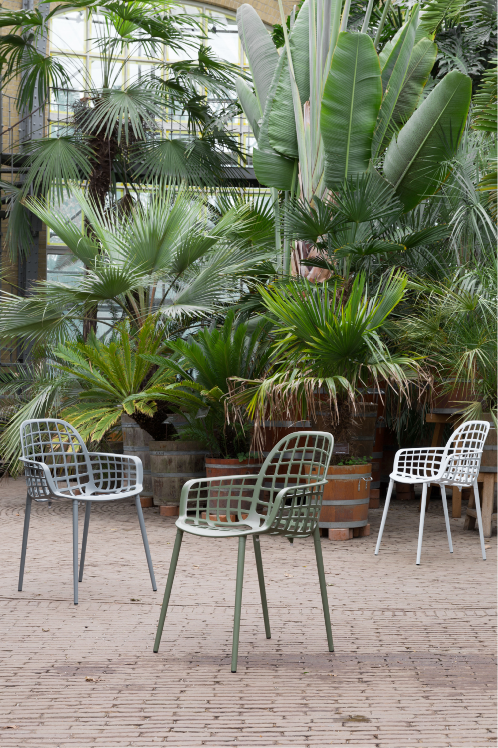 Aluminum Garden Dining Armchairs (2) | Zuiver Albert Kuip | Oroa.com