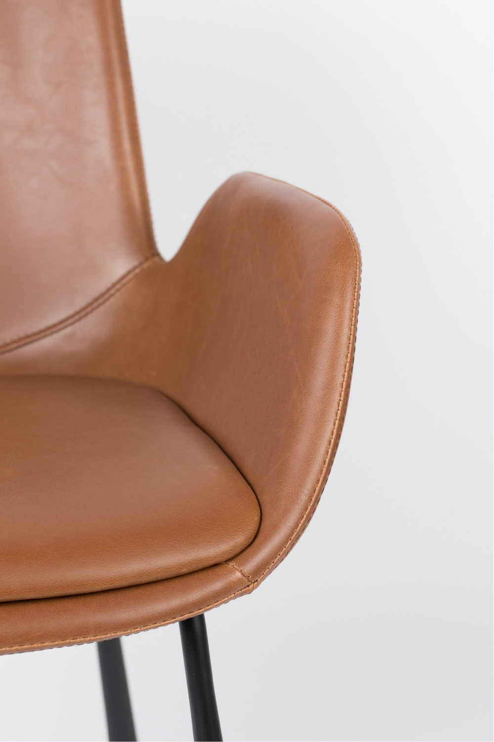 Leather Dining Armchairs (2) | Zuiver Brit | Oroa.com