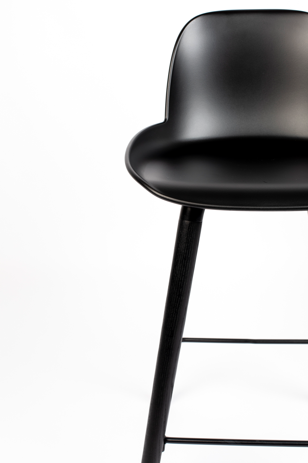 Contemporary Molded Counter Stools (2) | Zuiver Albert | OROA.com