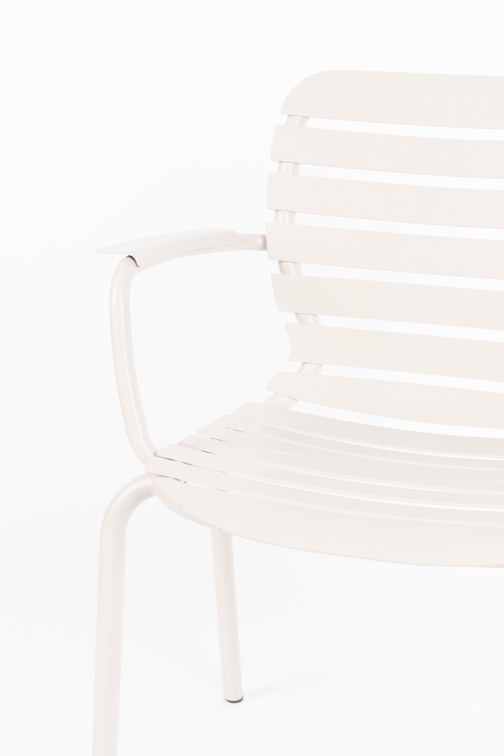Slatted Metal Garden Armchairs (2) | Zuiver Vondel | Oroatrade.com
