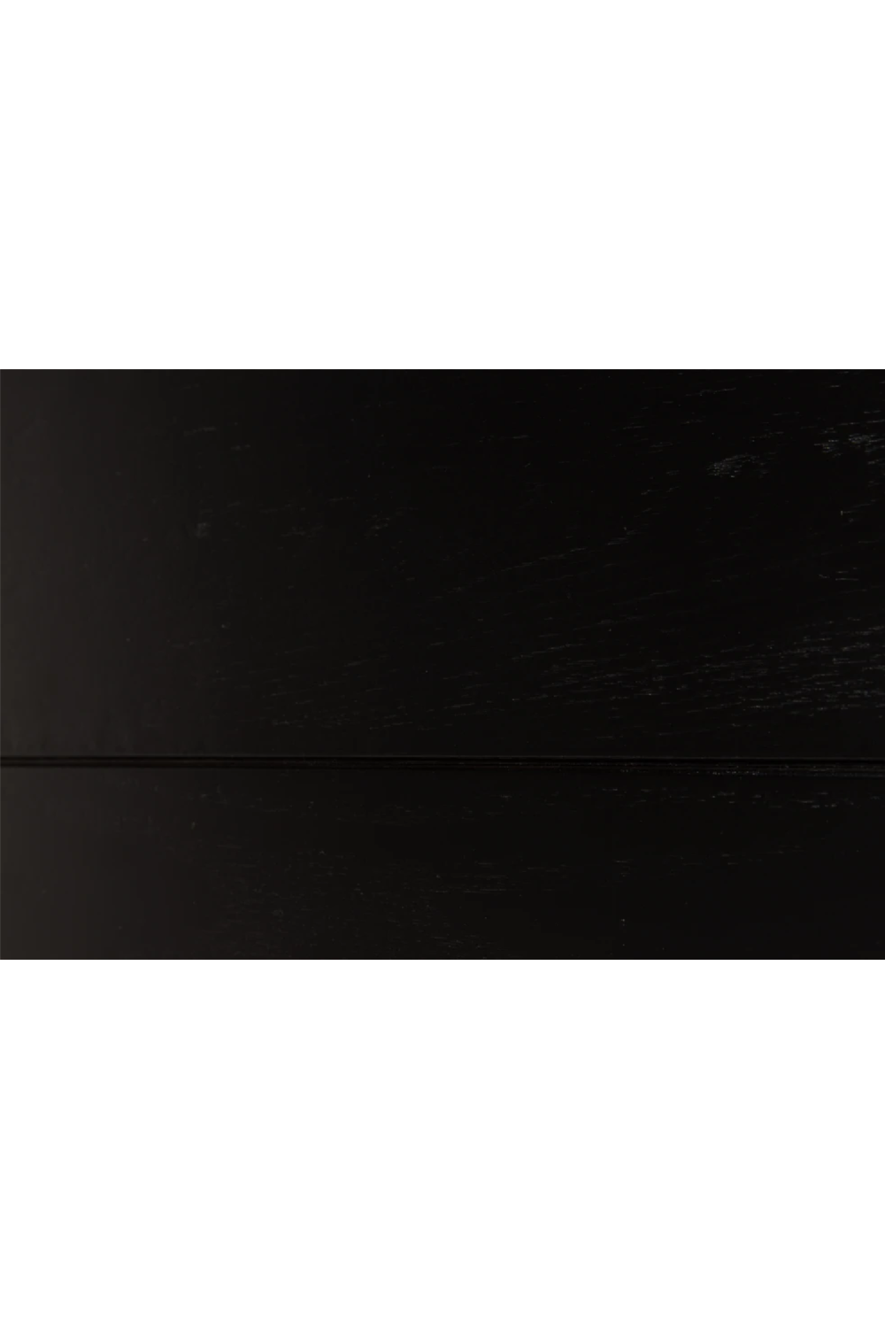 Lacquered Wood Dining Table (S) | Zuiver Storm | OROA.com