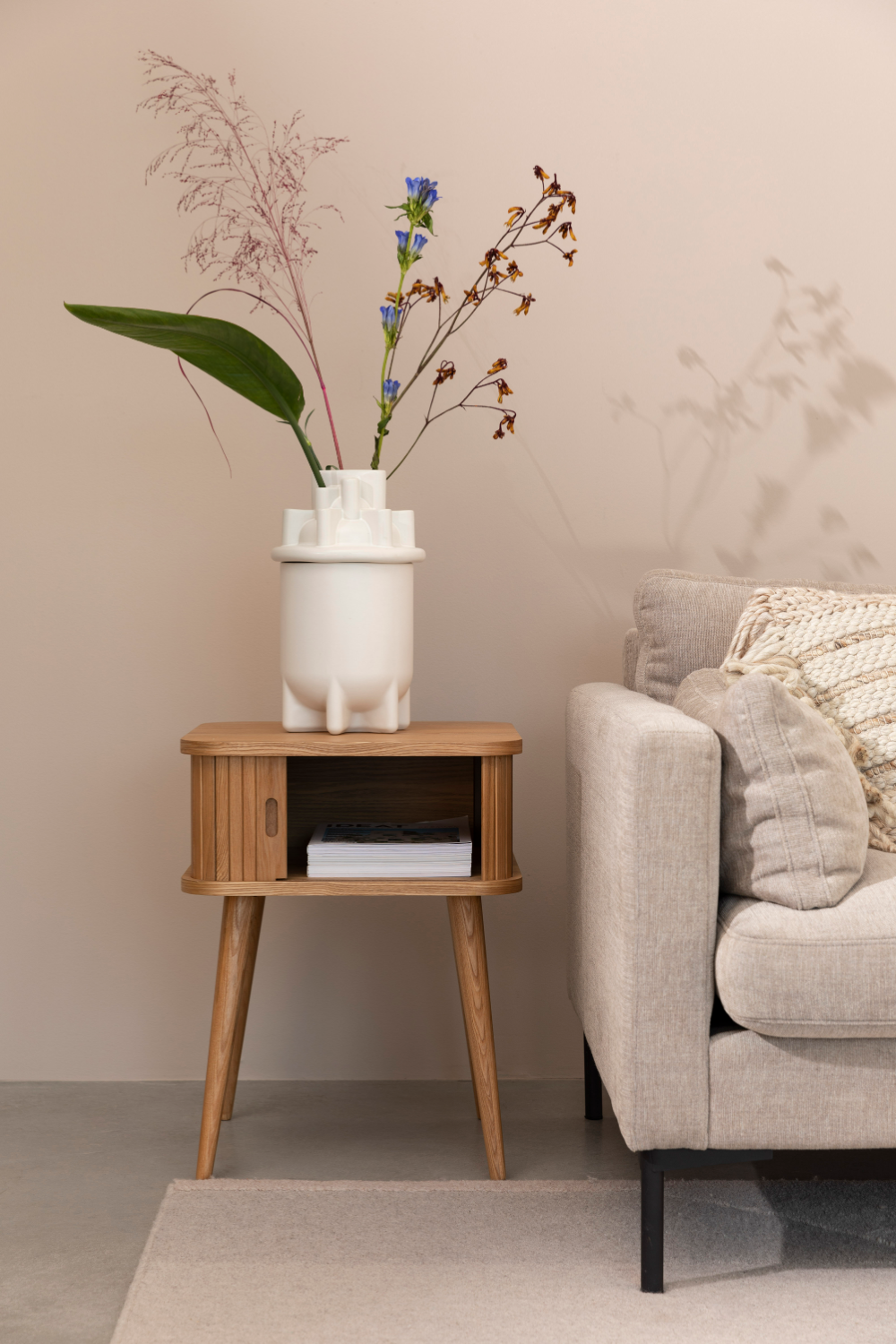 Modern Side Table | Oroa.com