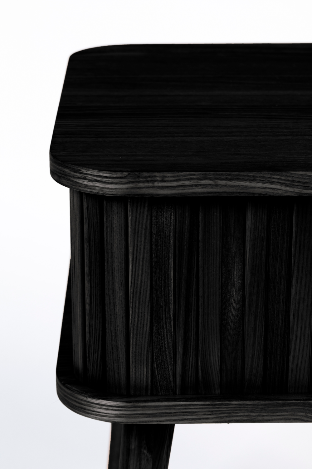 Modern Side Table | Zuiver Barbier | OROA.com