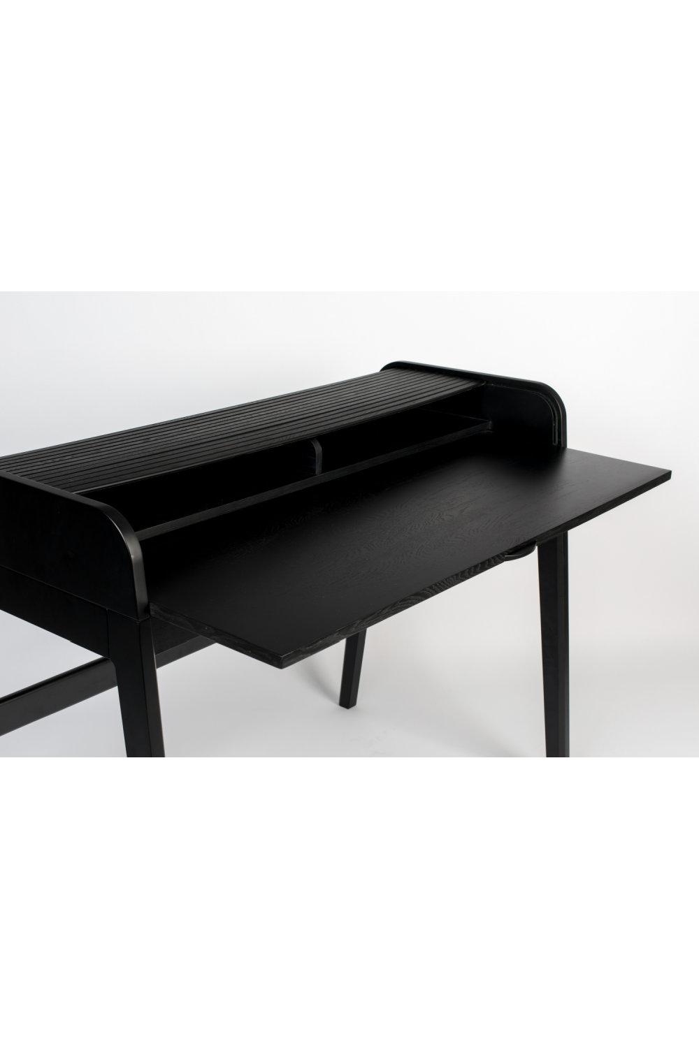 Classic Wooden Desk | Zuiver Barbier | Oroa.com